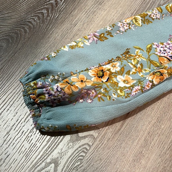 Beautiful Floral Boho Long Sleeve Jumpsuit - Picture 8 of 14